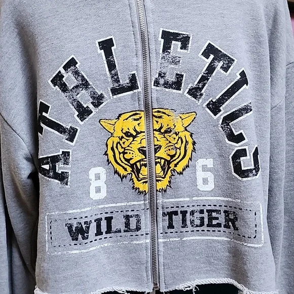 Forever 21 Athletics Wild Tiger Zip Up - SZ L - Picture 2 of 6